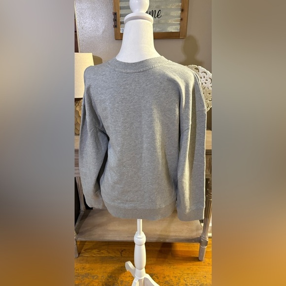 NWT BP Crewneck - Picture 4 of 6